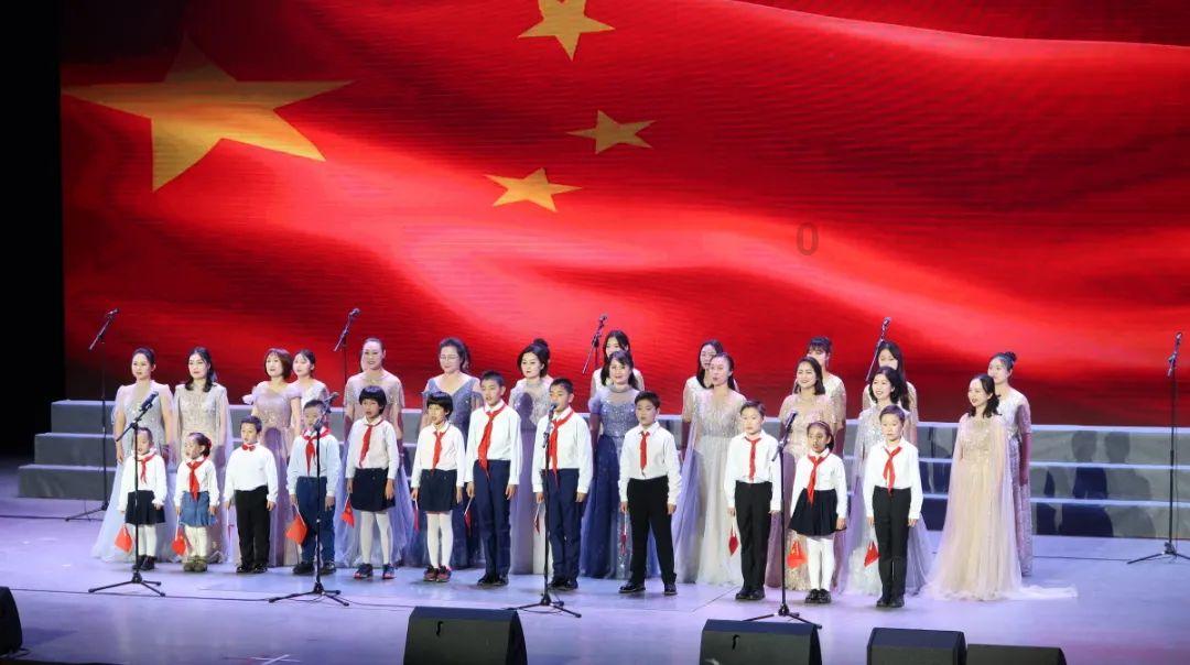 意不意外？《幻兽帕鲁》里，人类也能成为你的“小伙伴”！